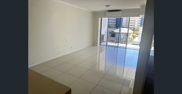 “Southport Broadwater Apartment” - Photo 1