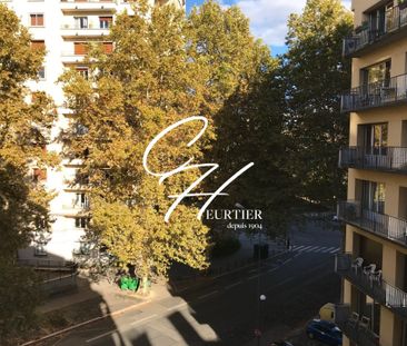 GRENOBLE Appartement T2 Meublé – Bien agencé - Photo 4