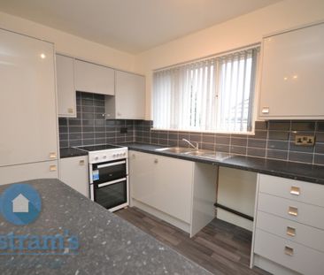 2 bed Flat for Rent - Photo 3