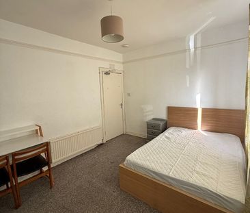 3 Bed Flat, Seaton Drive, AB24 - Photo 5