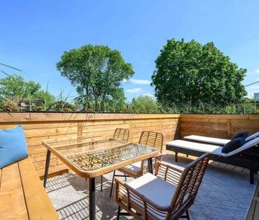 For Lease - 17 Fairholt Street Unit# Upper, Hamilton, Ontario - Photo 1