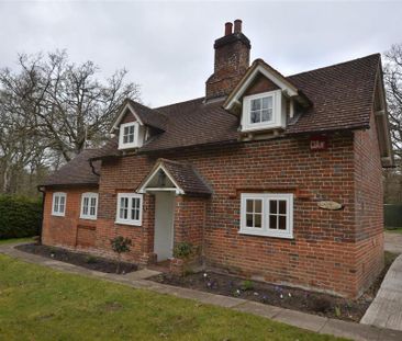 3 bedroom cottage to rent - Photo 1