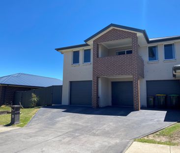 27 Voyager Street, GREGORY HILLS NSW 2557 - Photo 5