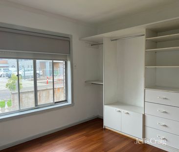 1/97 New Street, South Kingsville VIC 3015 - House For Rent | Domain - Photo 6
