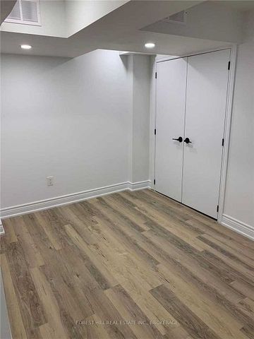 For Lease - 291 Brighton Avenue Unit# Lower, Toronto, Ontario - Photo 2