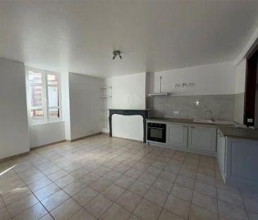 Location appartement 1 pièce - 33m² à Sens (89100) - Photo 3