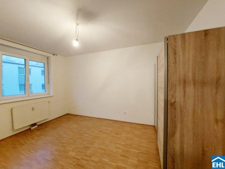 Moderne, optimal ausgerichtete 2-Zimmer-Wohnung mit Balkon in Top-Lage! - Photo 2