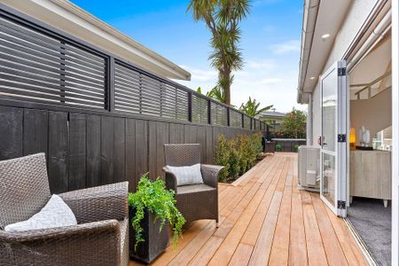 Renovated, Top School Zone, Lovely Outdoor - Photo 5
