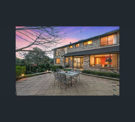 17 Wongajong Close, Castle Hill, NSW 2154 - Photo 1
