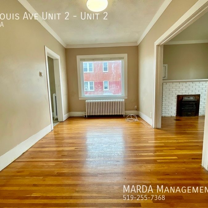 BEAUTIFULLY UPDATED 2BED/1BATH APARTMENT + HYDRO & GAS - Photo 1