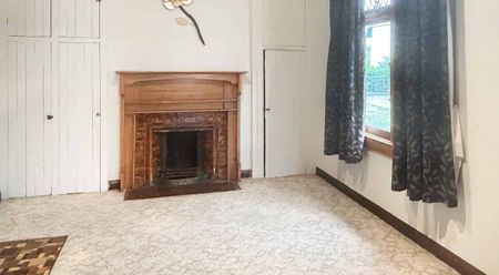 WOODVILLE - 3 BEDROOM - Photo 4