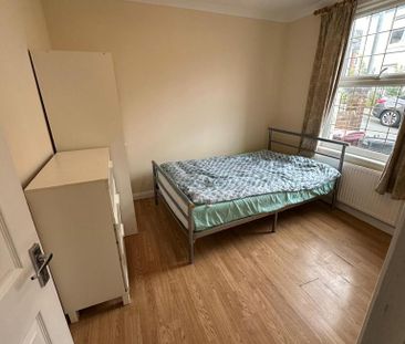 1 bedroom terraced house to rent - Photo 2