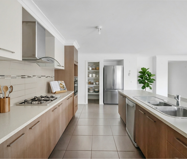 Large Block with Side Access - Photo 5