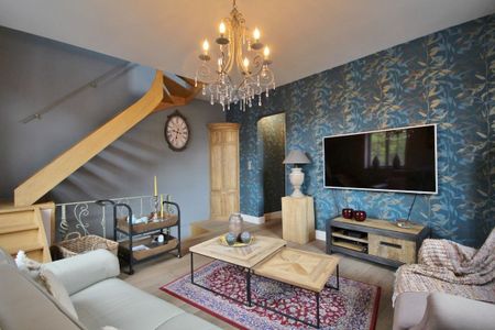 Charmante gemeubelde hoekwoning gelegen in het hartje van Zoutleeuw - Photo 3