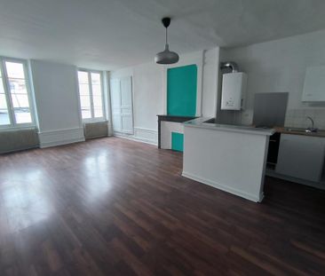 Location Appartement Clermont-Ferrand - Photo 2