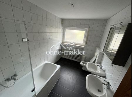 Charmante 5-Zimmer-Wohnung in beliebter Lage mit Kellerabteilung und Stellpaltz - Foto 4