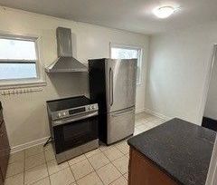 For Lease - 135 Allenby Avenue, Toronto, Ontario - Photo 4