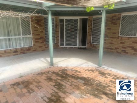 Furnished home in golf club area. - Photo 4