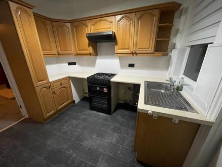 2 bedroom terraced house to rent - Photo 3