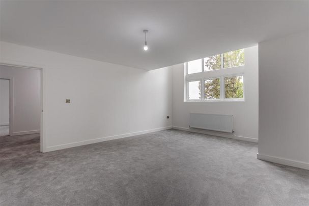 5 bedroom detached house to rent - Photo 1