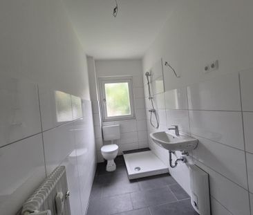 Moderne 3-Zimmer-Wohnung mit Balkon in Duisburg! - Photo 5