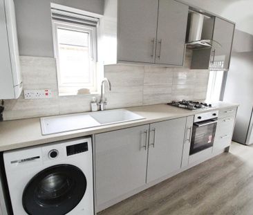 2 bedroom apartment to rent - Photo 6