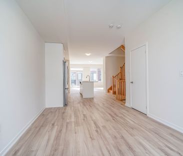 For Lease - 5 Aberfoyle Street, Vaughan, Ontario - Photo 4