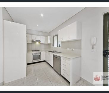 Boutique Complex of 4 - Photo 1