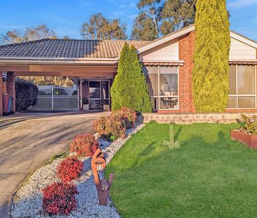 11 Raneen Place Berwick VIC - Photo 1