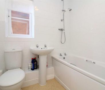 2 bedroom end of terrace house to rent - Photo 6