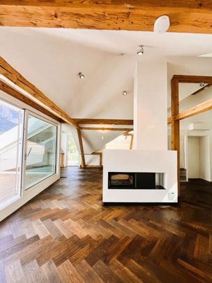 NAHE Innsbruck: Modern-alpine, ca. 150 m² große, klimatisierte Dachgeschosswohnung mit 2 Dachterrassen zu mieten! - Photo 1