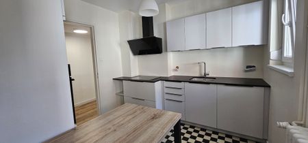 Location Appartement 3 pièces 89m² MULHOUSE 68100 - Photo 4