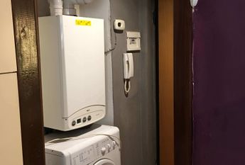 Студия возле метро Moscova