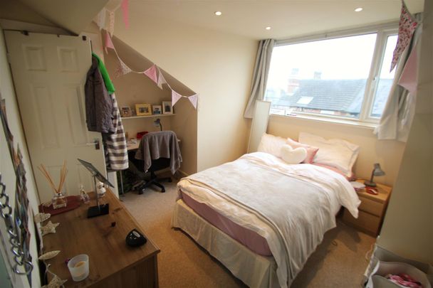 Granby Grove, Headingley, LS6 3BE, Leeds - Photo 1