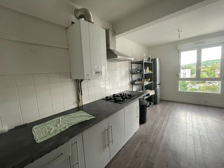 Location Appartement 4 pièces 73m² - Photo 4