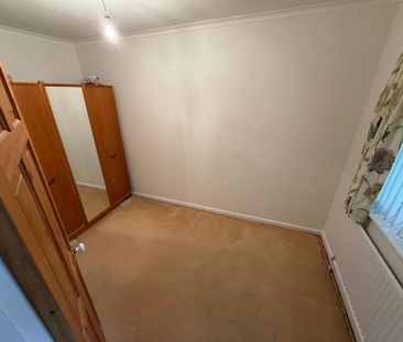 2 bedroom bungalow to rent - Photo 2