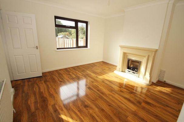 4 bedroom terraced house to rent - Photo 1