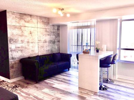 For Lease - 310 Burnhamthorpe Road Unit# 3306, Mississauga, Ontario - Photo 2