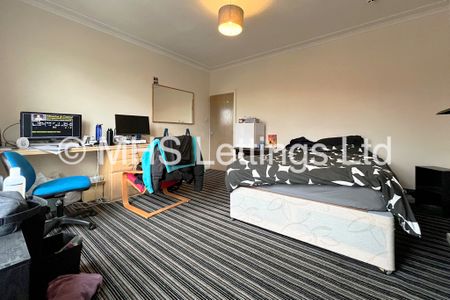 5 Bedroom Mid Terraced House for rent in Stanmore Place - Photo 3