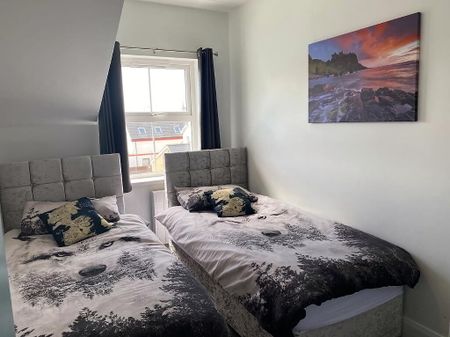 STUDENT LET 2026-27, 12 O'Hara Court, Portstewart, BT55 7TA - Photo 3