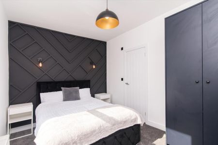 1 bedroom in a house share to rent - Photo 3