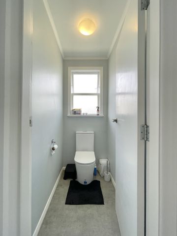 3 Bedroom - Location & Sunshine - Photo 5