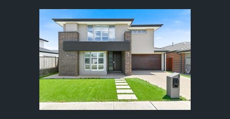 I O N | T H R E E MAVERICK CRESCENT - Photo 3