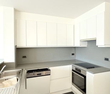 Appartement te huur in Knokke voor € 1.715 met 3 slaapkamers - Foto 2