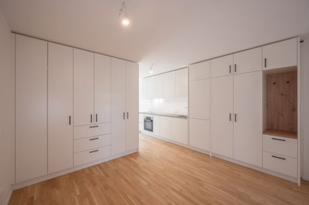 ASG IV-Qualitatives Wohnen in urbaner Lage: hochwertiger 1-Zimmer ZWEITBEZUG mit Balkon! Tischler-Einbaumöbel! +Provisionsfrei+ - Foto 2