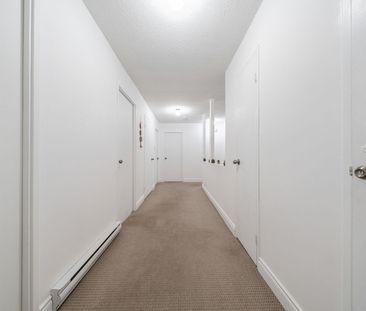 For Lease - 1030 Falgarwood Drive Unit# 71, Oakville, Ontario - Photo 3