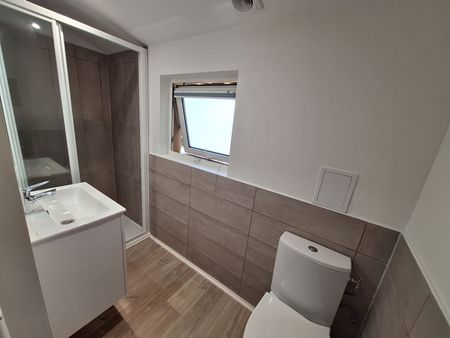 Location Appartement 1 pièce 22m² - Photo 4