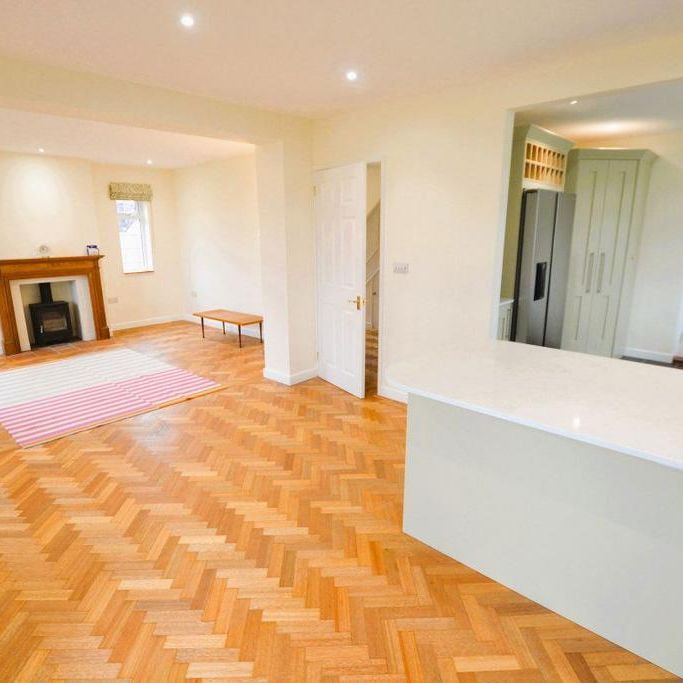 3 bedroom detached house to rent - Photo 1