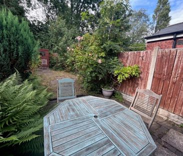 2 bedroom House To Let - Photo 2