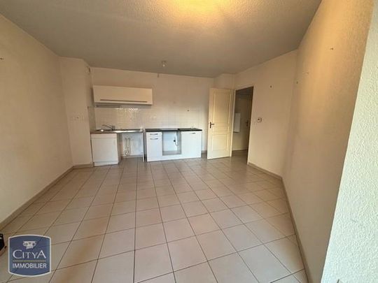 Location Appartement 2 pièces 40m² SETE 34200 - Photo 1